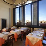 Castello Di Titignano *