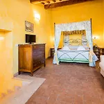 ファームステイ Castello Di Titignano *