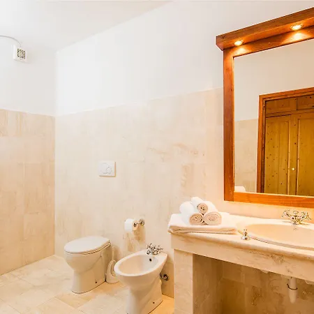 Castello Di Titignano