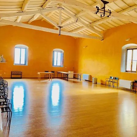 Castello Di Titignano בית חווה אורביאטו