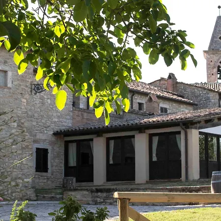 בית חווה Castello Di Titignano *