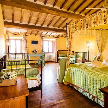 Castello Di Titignano *