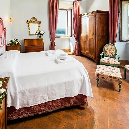 Castello Di Titignano בית חווה אורביאטו