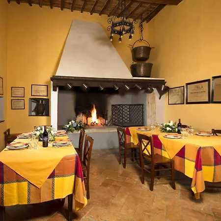 בית חווה Castello Di Titignano