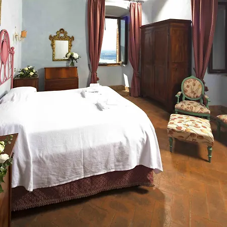 Castello Di Titignano Orvieto
