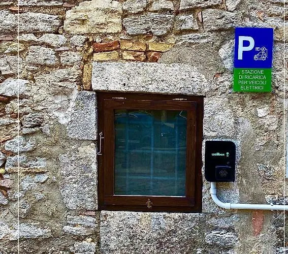 Castello Di Titignano 오르비에토