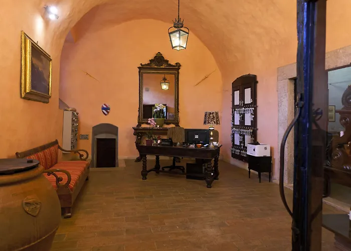 مزرعة للإقامة Castello Di Titignano أورفييتو