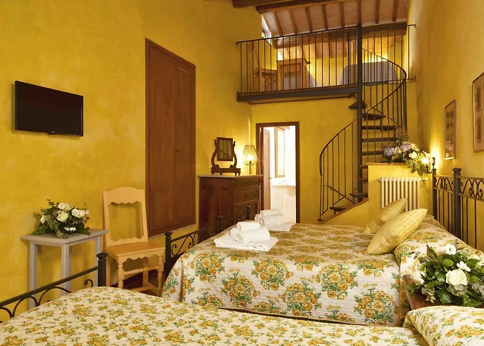 Castello Di Titignano 팜스테이