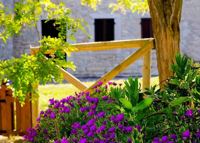 Castello Di Titignano أورفييتو